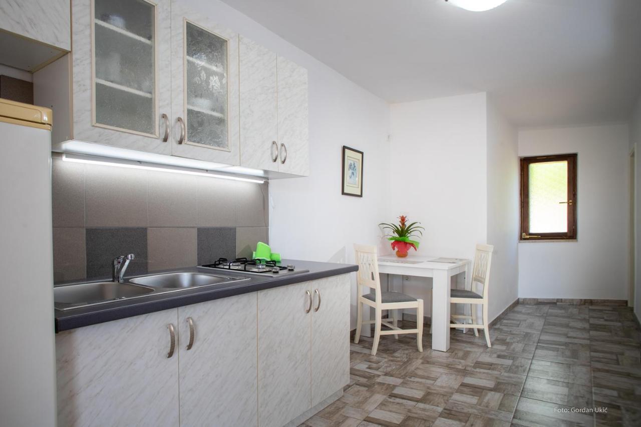 Apartman Luka Rovinj Eksteriør billede